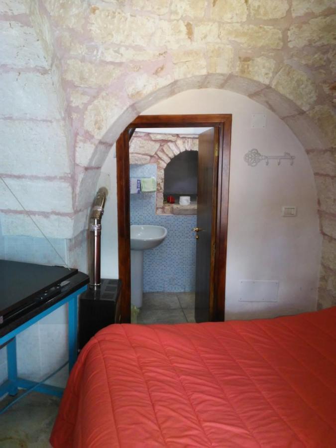 Trullo Francisco Pensionat Martina Franca Eksteriør billede