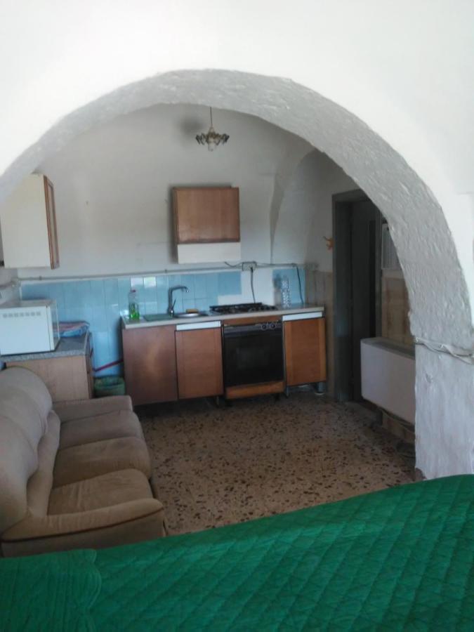 Trullo Francisco Pensionat Martina Franca Eksteriør billede
