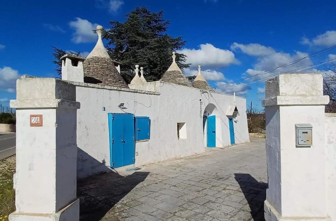 Trullo Francisco Pensionat Martina Franca Eksteriør billede